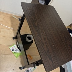 サイドテーブルの画像
