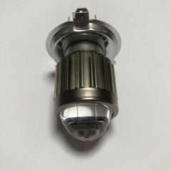 H4 LEDバルブの画像