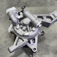 スバル　エアコンコンプレッサー A/Cコンプレッサー Valeo 73111FJ040　インプレッサ　フォレスター　レガシィ等　ジャンクの画像