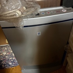 電気ヒーターとガスヒーターの画像