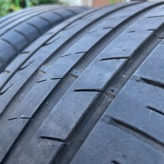 中古タイヤ　245/45-20 4本の画像