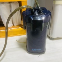 水槽と水槽台の画像