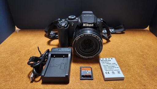 扱いやすい小型デジカメすぐに使えますNikonCOOLPIX P90セット