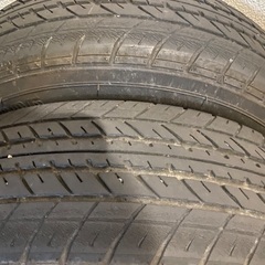 YOKOHAMAタイヤ4本の画像