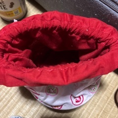 和柄のポーチの画像