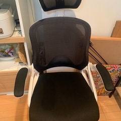 ゲーミングチェアの画像