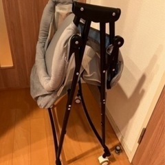 折り畳みベビーベッドの画像