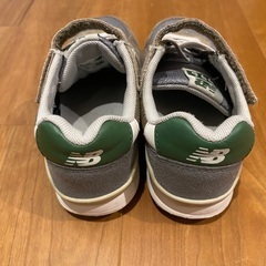 キッズ　New balanceの画像