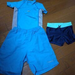 本日21日のみ限定。(要相談)　大特価。子供服(90〜110)94着、レインポンチョ、水着ラッシュガードの画像