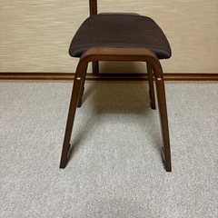 ニトリ　木製スツールの画像