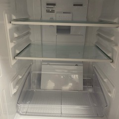 【取引中】冷蔵庫 137L ピンクの画像