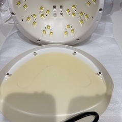 UV/LEDライト　ネイルの画像