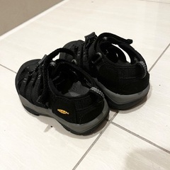 美品KEENサンダル16センチの画像