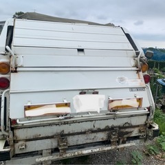 トヨタトヨエースパッカ車3トン車検付きの画像