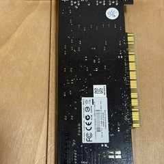 GeForce GT635 と Sound BLASTER SB0570の画像