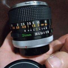 優良品　希少な銀枠　CANON FD 24mm 1:2.8 の画像