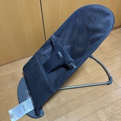 【取り引き中】定価27500円　ベビービョルン　バウンサー メッシュ素材【オマケ付き】の画像
