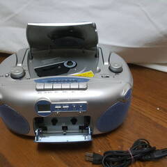 FISHER　CDラジカセ　Z-JCDR2　三洋セールス＆マーケティング　2004年製 動作確認済み（カセット再生不良、傷あり）の画像
