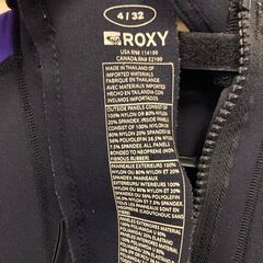 詳細不明 ウエットスーツ ROXY 4/32 えりから足元約132cm 脇から脇約47cm サーフィン マリンスポーツの画像