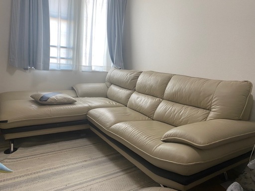 (7/27まで)３人がけレザーソファ