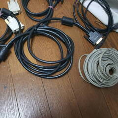 パソコン関連ケーブル類まとめて　（パソコン用等）　動作未確認の画像