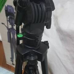 VICTOR ビクター　ビデオ三脚 VIDEO TRIPOD TP-A180　（箱、キャリングケース、説明書付き）　未使用品の画像