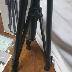 VICTOR ビクター　ビデオ三脚 VIDEO TRIPOD TP-A180　（箱、キャリングケース、説明書付き）　未使用品の画像