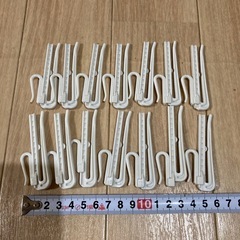 無料❗️カーテンフック可動タイプ14個の画像