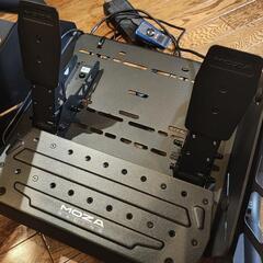 playseat trophy black ＆moza racing r5 ダイレクトドライブの画像