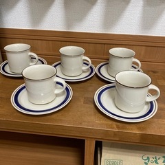 昭和レトロ　GENUINE STONEWARE カップ＆ソーサー&お皿５枚合計15個セットの画像