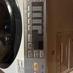 ドラム式洗濯乾燥機の画像