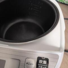 炊飯器　5合炊きの画像