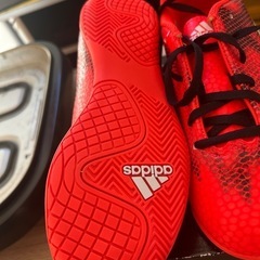『お取引き中』adidas 子供サッカーシューズ(未使用)の画像