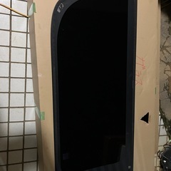 ハイエース　右スライドドアガラス（スモーク）の画像
