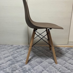 アンティーク調イスの画像
