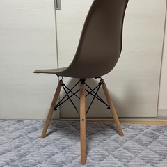 アンティーク調イスの画像