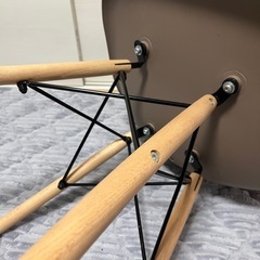 アンティーク調イスの画像