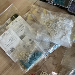 手芸　ビーズの画像