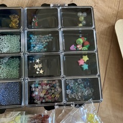 手芸　ビーズの画像