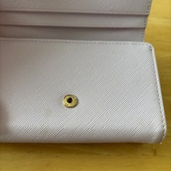 &chouette折りたたみ財布の画像