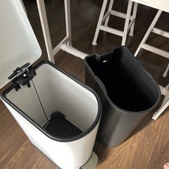 値下げしました！　ニトリゴミ箱の画像