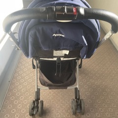 アップリカ　ベビーカーの画像