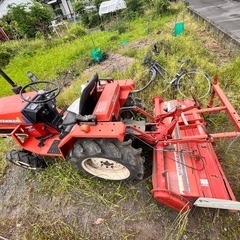 トラックターの画像