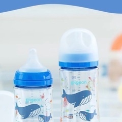哺乳瓶（ピジョン・プラスチック・240ml）の画像