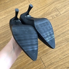 レディースパンプスの画像