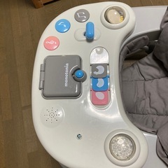 【予約済
】歩行器　ストッパーありの画像