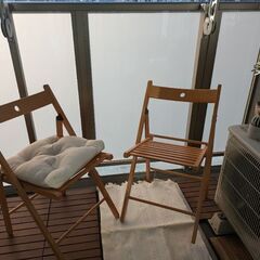 7月26日まで｜IKEA 折りたたみチェア2脚セット クッション付き ナチュラルカラーの画像