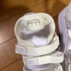 NIKE アイコンクラシック　厚底　サンダルの画像