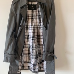 トレンチコート　Burberry　の画像