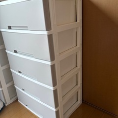 タンスの画像